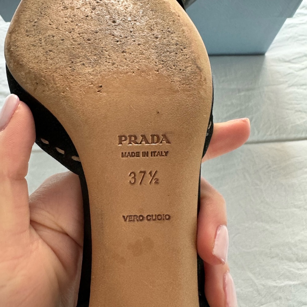 Prada buckle pointed toe kitten heels - Picture 4 of 5